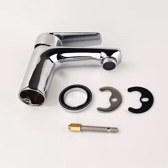 Grand robinet de lavabo personnalisé Chine Robinet de lavabo en laiton Gl6701A67 Structure à trou unique Robinet de lavabo de salle de bains Matériau chromé Fabricants de robinets de lavabo de cuisine